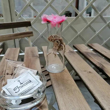 Dimora Fantasia Charme Bed & Breakfast