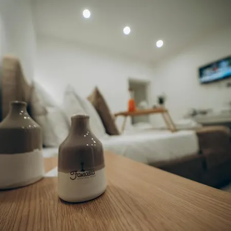 Dimora Fantasia Charme Bed & Breakfast