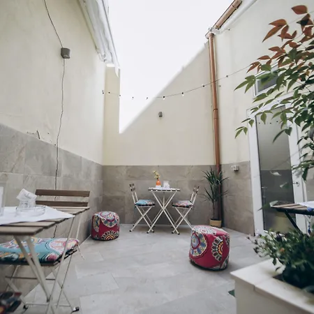 Dimora Fantasia Charme Bed & Breakfast 4*